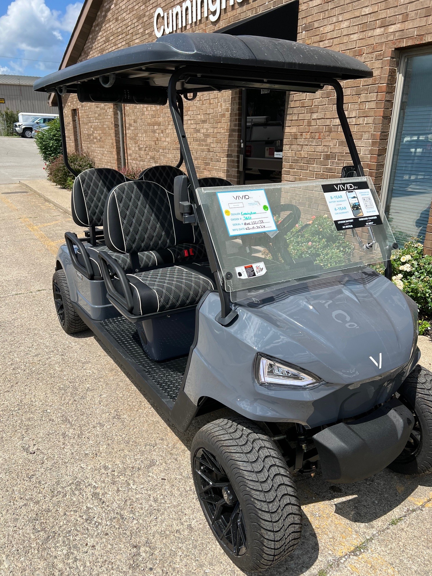 2024 Vivid LSV V Series DEMO - Gray 4 Passenger Forward Facing