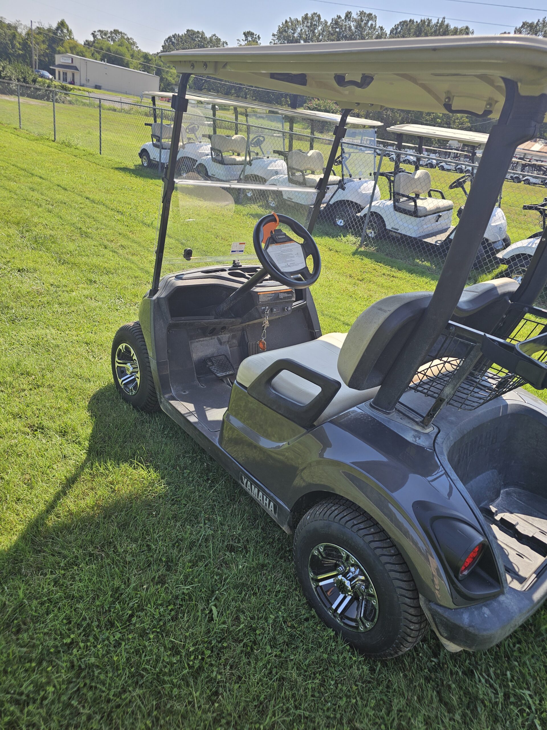 2020 Yamaha Drive2 EFI Carbon Metallic Calvert City - Image 5